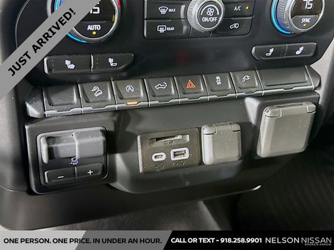 Used 2019 Chevrolet Silverado 1500 LT w/ Texas Edition image 32