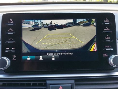 Used 2022 Honda Accord Sport image 21