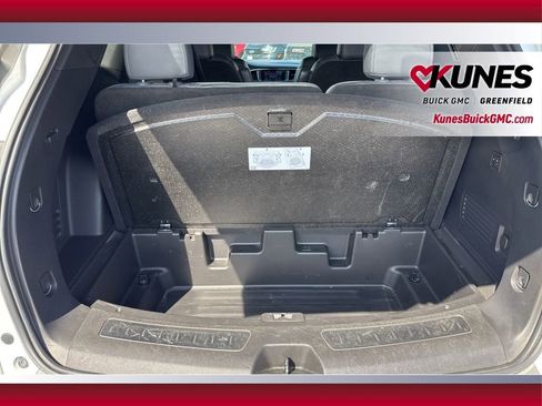 Used 2022 Buick Enclave Premium AWD/4WD image 37