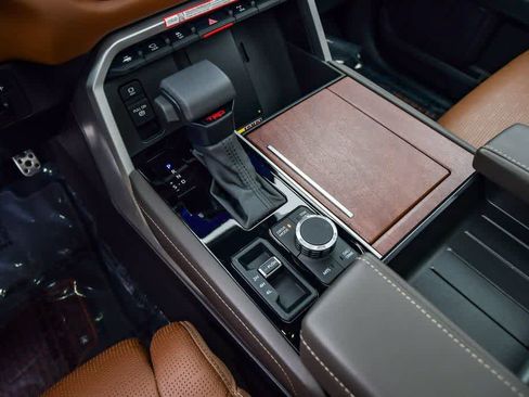 Used 2025 Toyota Tundra 1794 Edition image 29