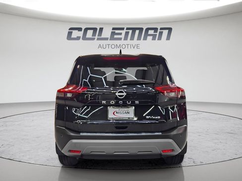 Certified 2023 Nissan Rogue SV AWD/4WD image 5
