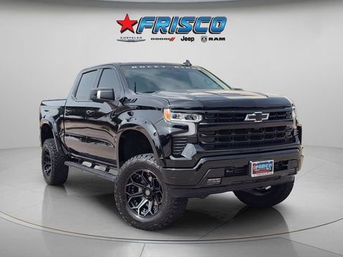 Used 2025 Chevrolet Silverado 1500 RST AWD/4WD image 1