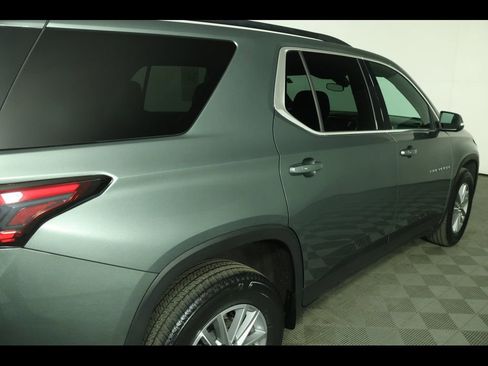 Used 2022 Chevrolet Traverse LT w/ LPO, Floor Liner Package image 17