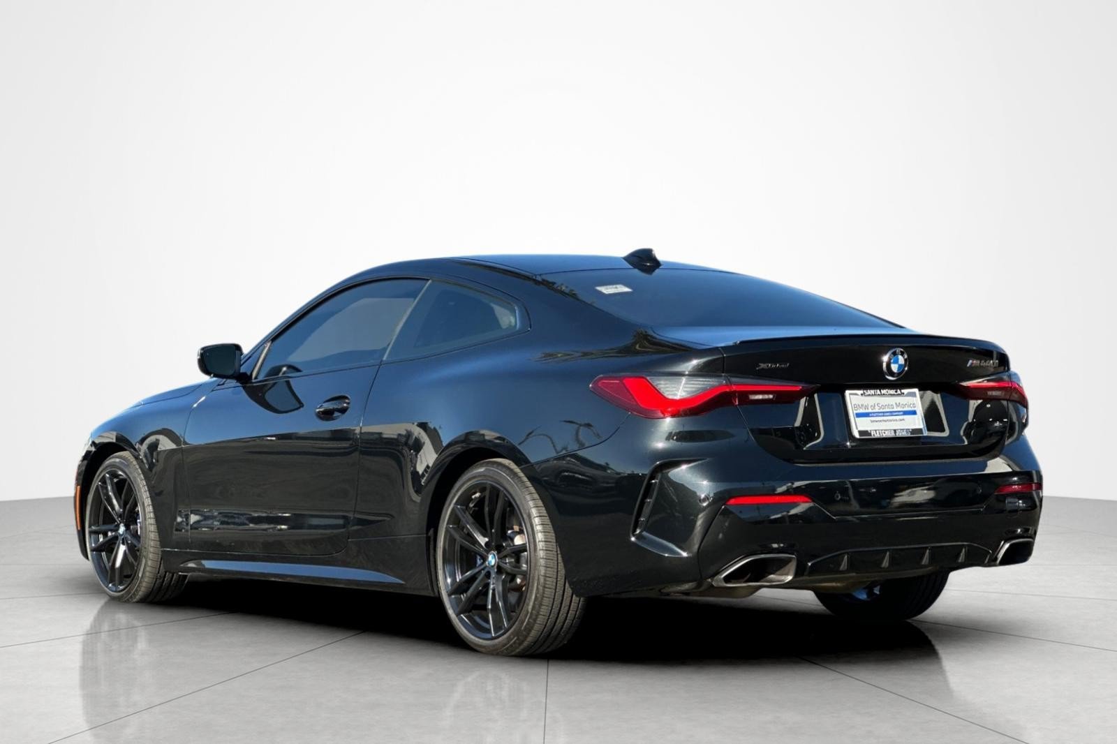 Used 2023 BMW 440i xDrive Coupe w/ Premium Package AWD/4WD image 3