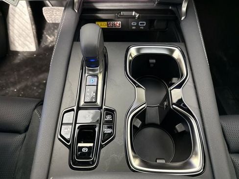 New 2026 Lexus RX 450h AWD image 16