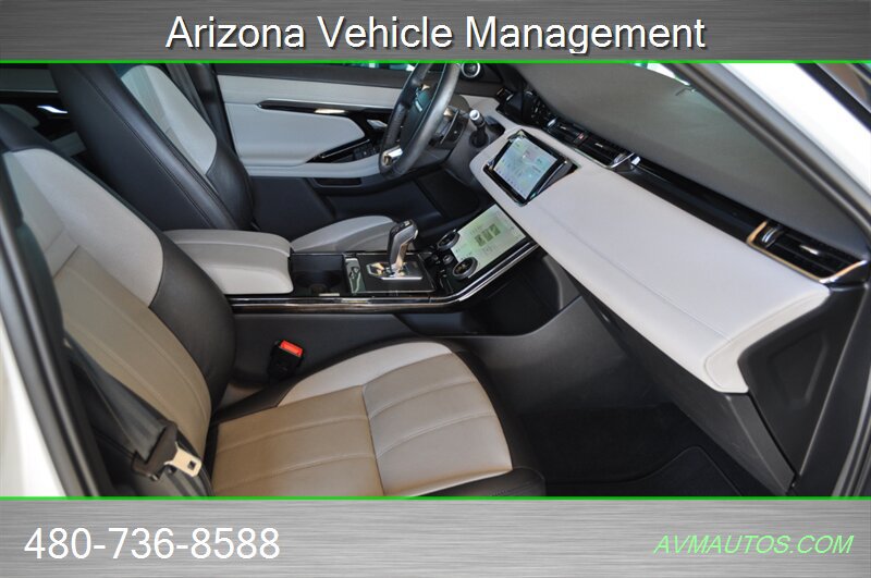 Used 2020 Land Rover Range Rover Evoque R-Dynamic SE AWD/4WD image 6