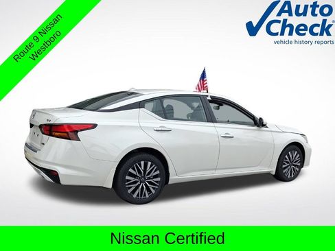 Certified 2023 Nissan Altima 2.5 SV w/ SV Premium Package AWD/4WD image 7
