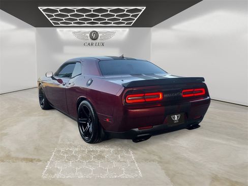 Used 2018 Dodge Challenger SRT Hellcat image 3