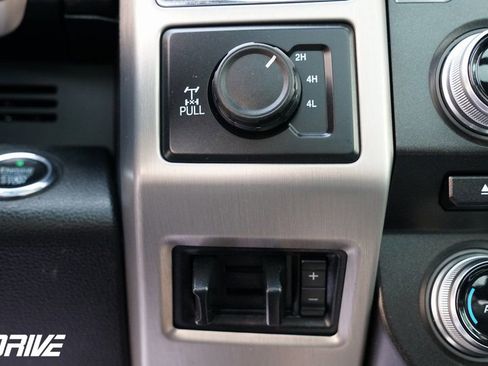 Used 2017 Ford F350 Platinum w/ Platinum Ultimate Package image 31