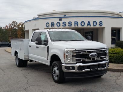 New 2026 Ford F350 XL w/ XL Chrome Package