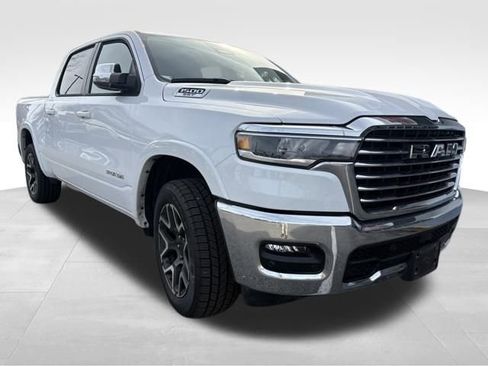 Used 2025 RAM 1500 Laramie image 3