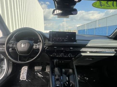 Used 2024 Honda Accord Sport image 17
