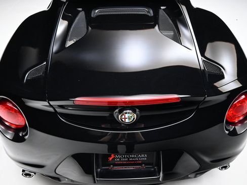 Used 2016 Alfa Romeo 4C Spider RWD image 38