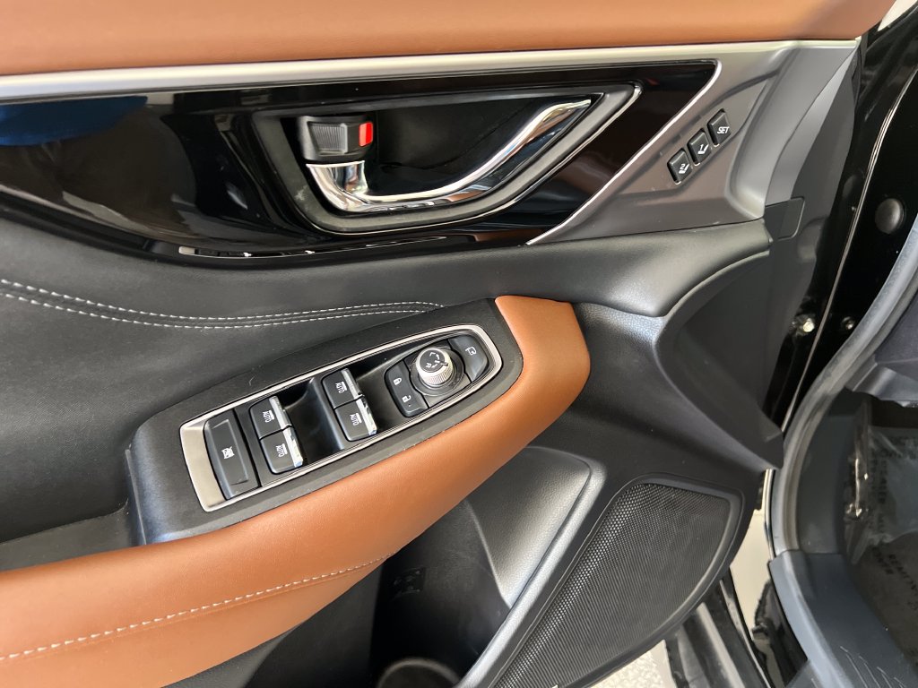 Used 2020 Subaru Outback Touring XT AWD/4WD image 14