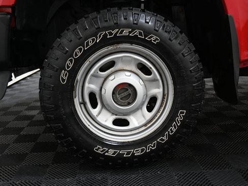 Used 2010 Ford F250 XL image 20