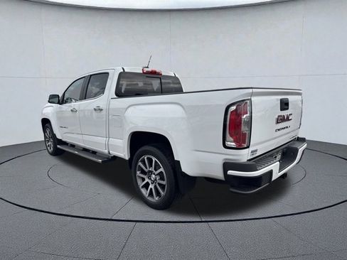 Used 2021 GMC Canyon Denali image 8