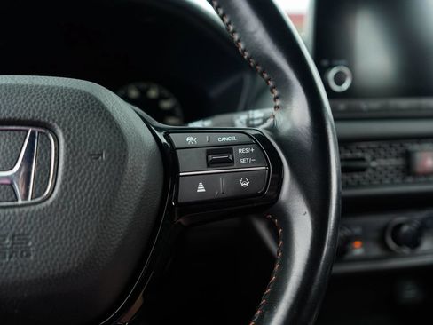 Used 2025 Honda HR-V Sport image 32