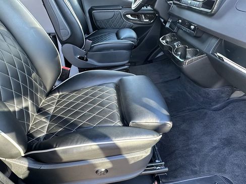 Used 2022 Mercedes-Benz Sprinter 3500 image 14