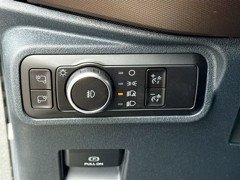 Certified 2022 Ford Bronco Outer Banks AWD/4WD image 11