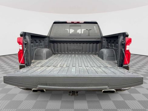 Certified 2022 Chevrolet Silverado 1500 High Country w/ Technology Package image 26