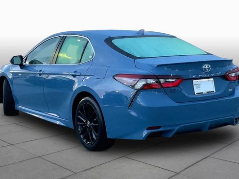 Used 2024 Toyota Camry SE FWD image 12