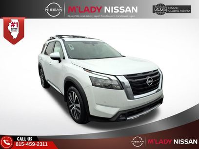 New 2025 Nissan Pathfinder Platinum