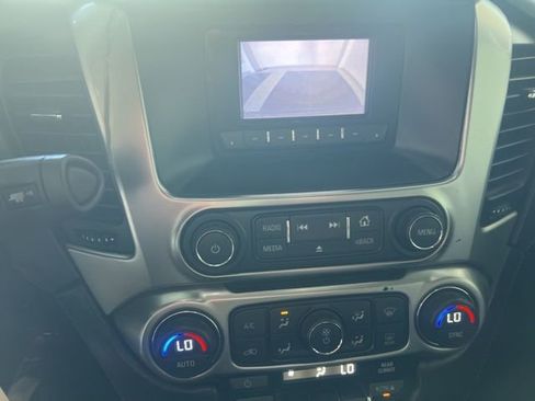 Used 2016 Chevrolet Tahoe 2WD image 21