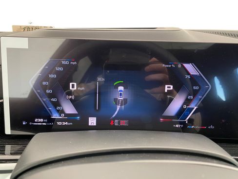 New 2026 BMW X7 M60i image 21