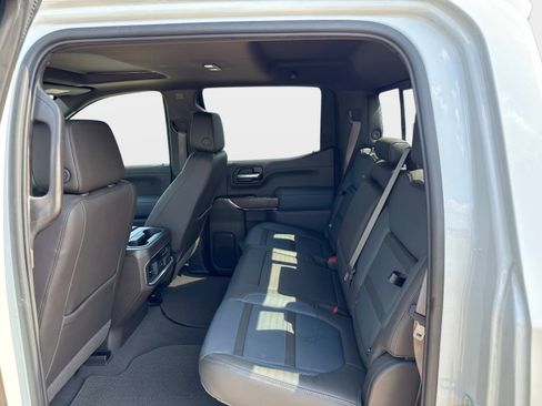 Used 2021 GMC Sierra 1500 Denali w/ Denali Ultimate Package AWD/4WD image 13