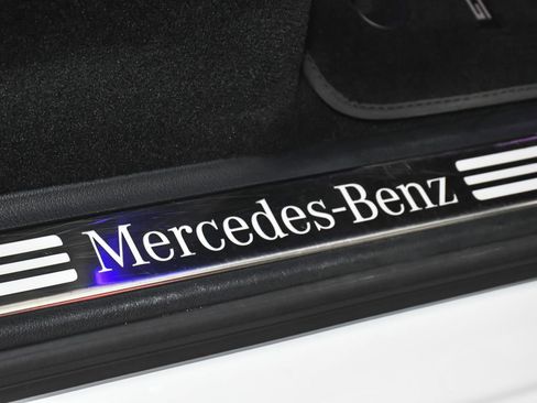 Used 2025 Mercedes-Benz G 550 image 16