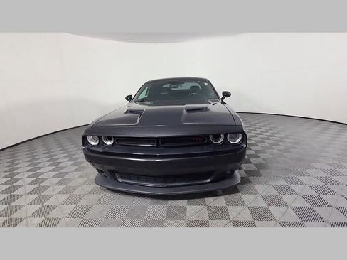 Used 2018 Dodge Challenger R/T Plus RWD image 50