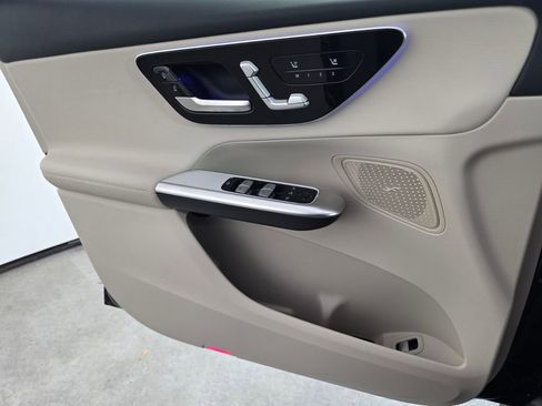New 2026 Mercedes-Benz GLC 300 image 15