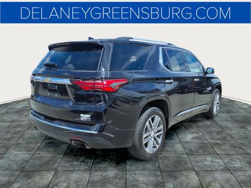 Used 2023 Chevrolet Traverse High Country w/ LPO, Floor Liner Package AWD/4WD image 3