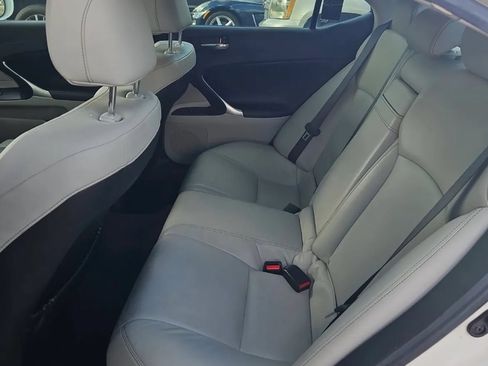 Used 2009 Lexus IS 250 RWD image 11
