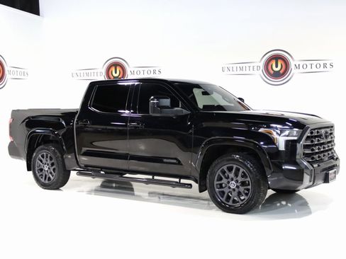 Used 2022 Toyota Tundra Platinum image 6