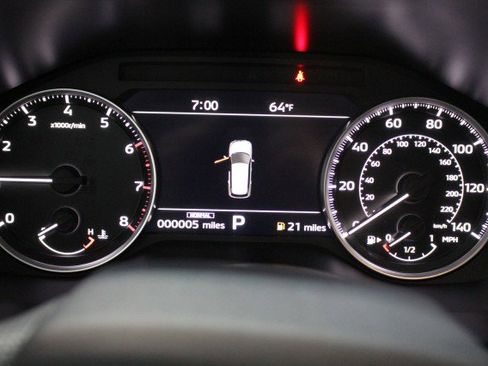 New 2025 Mitsubishi Outlander SE image 13