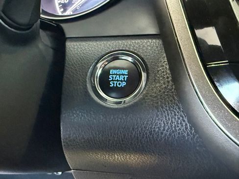 Certified 2024 Toyota Camry SE w/ Convenience Package image 30