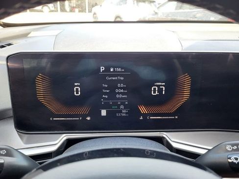 Used 2024 Kia Sorento S FWD image 19