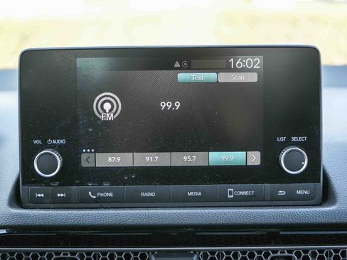 Used 2025 Honda Civic Sport image 17