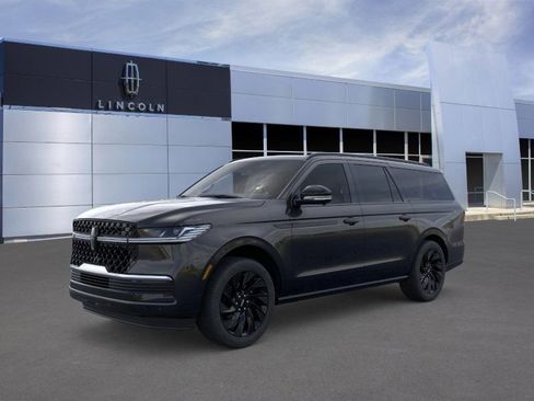 New 2026 Lincoln Navigator L Reserve w/ Jet Appearance Package image 1