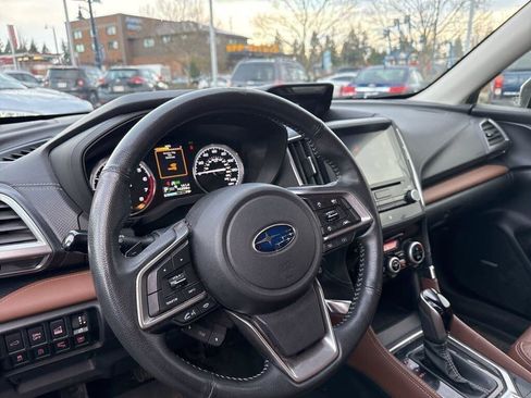 Used 2019 Subaru Forester Touring image 7