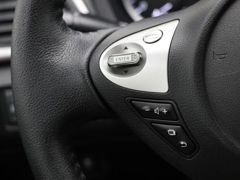 Used 2019 Nissan Sentra SV image 18