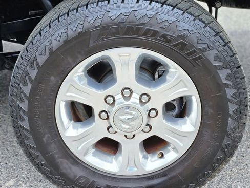 Used 2024 RAM 2500 Big Horn image 10