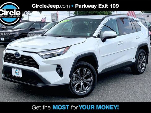 Used 2024 Toyota RAV4 XLE Premium w/ Weather Package AWD/4WD image 1