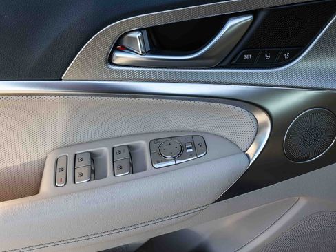 New 2026 Genesis G70 2.5T Prestige image 24