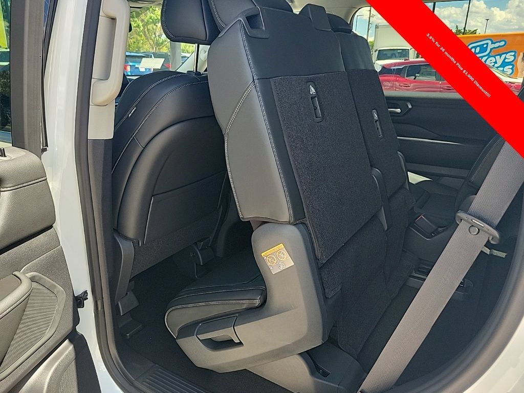 New 2026 Nissan Armada SV RWD image 38
