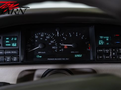 Used 1993 Cadillac Eldorado Touring FWD image 34