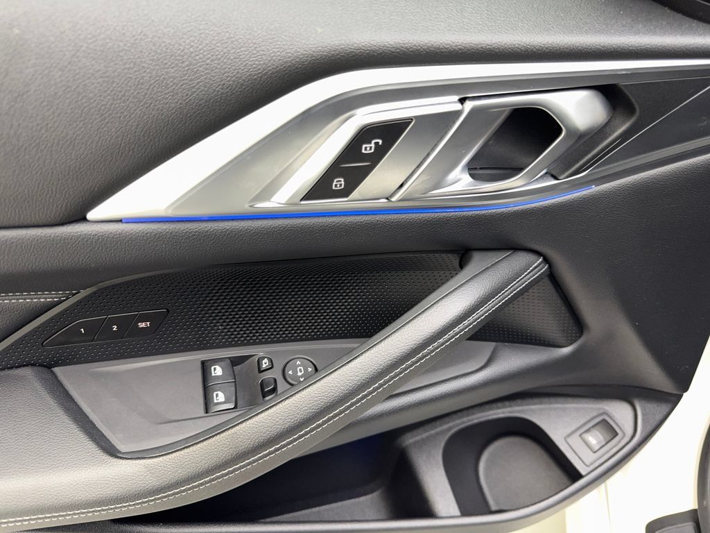 Used 2022 BMW 430i Coupe w/ Convenience Package RWD image 32