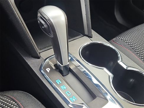 Used 2015 Chevrolet Equinox LT w/ Driver Convenience Package image 26