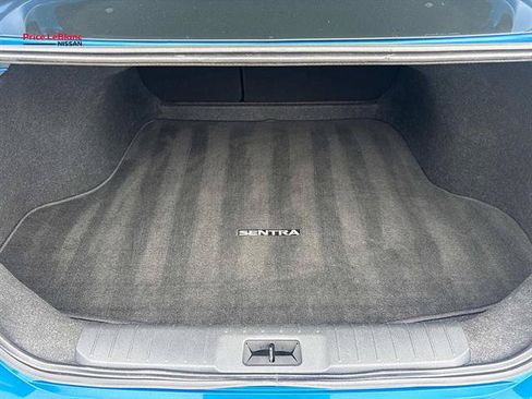 Used 2025 Nissan Sentra SV FWD image 8